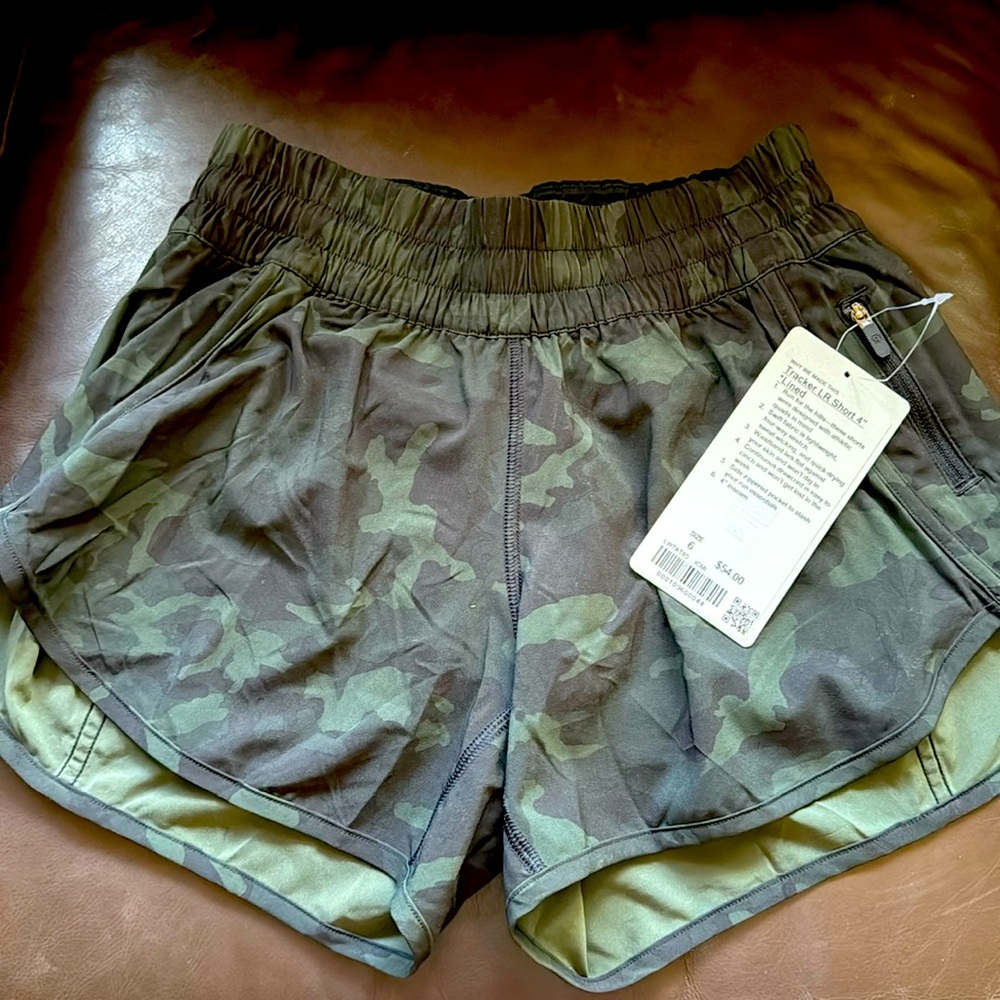 Lululemon tracker short
